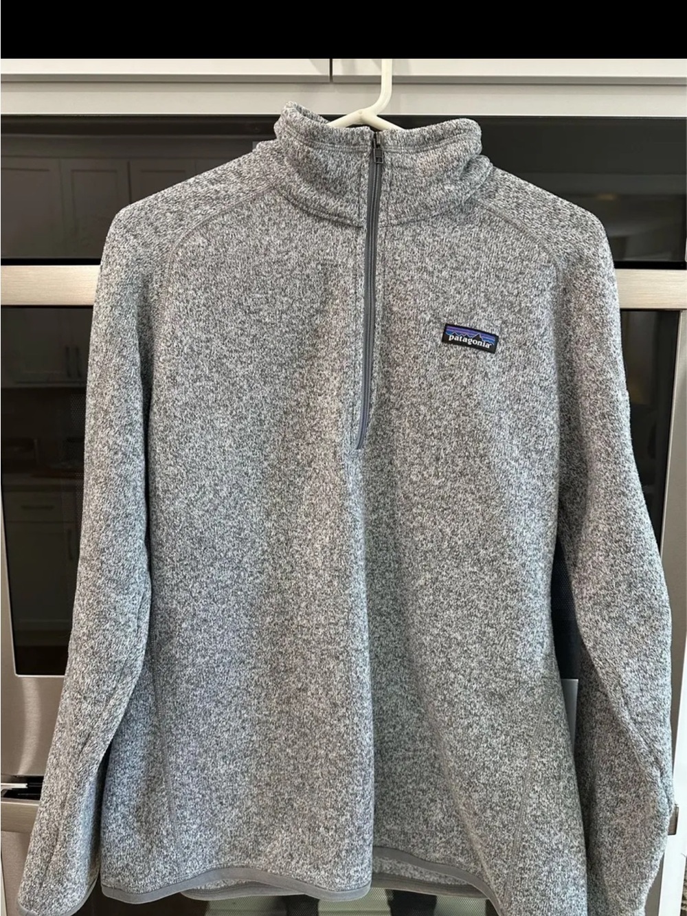 Patagonia women’s Light Gray Fleece Half-Zip Pullover